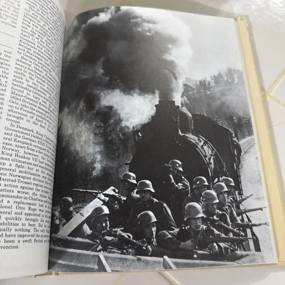 World War II Encyclopedia , Volume 1, By H.S.Stuttman, 1978 Illustrated